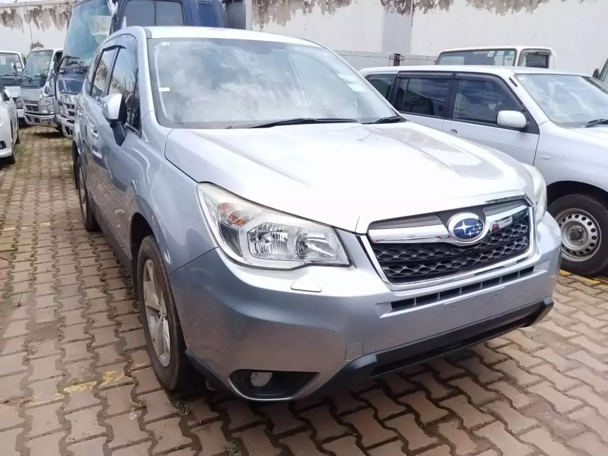 Subaru Forester   - 2015