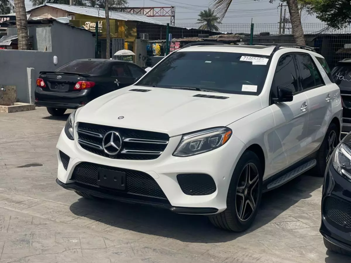 Mercedes-Benz GLE 350   - 2016