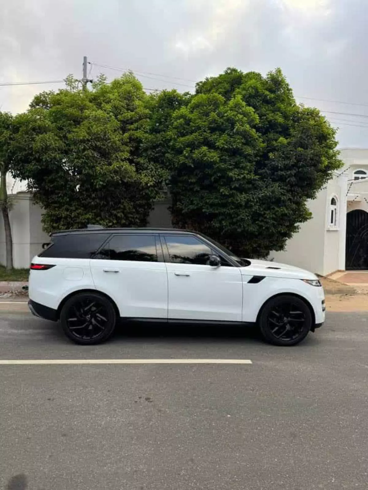 Land Rover  Range Rover Sport HSE Dynamic   - 2023