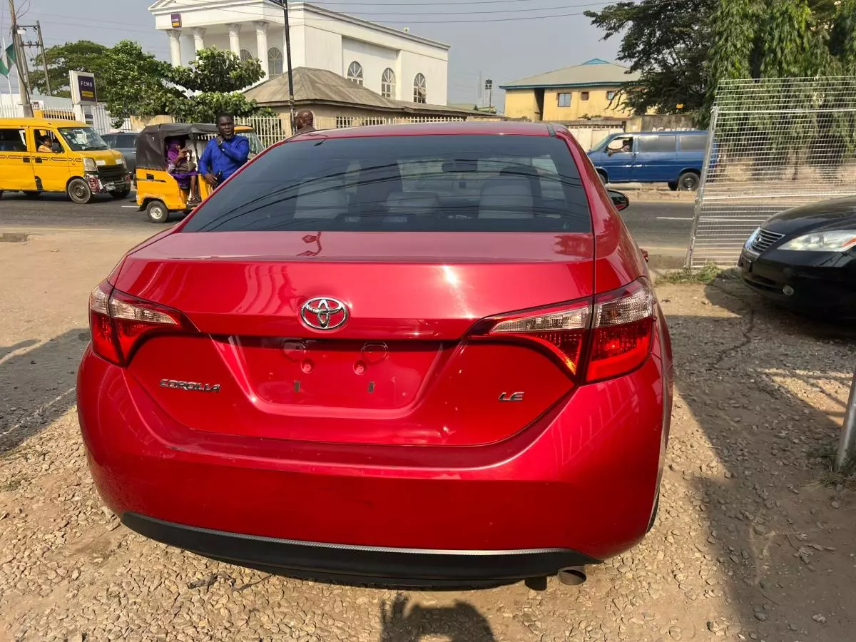 Toyota Corolla   - 2019