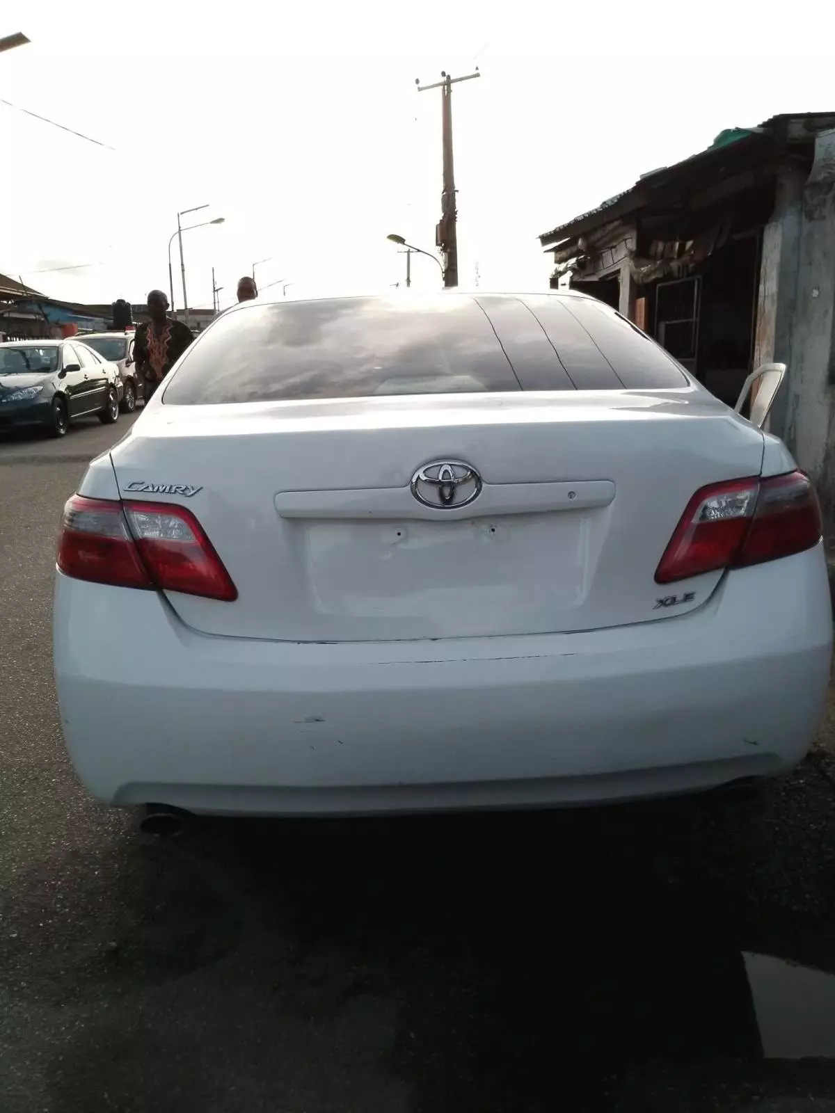 Toyota Camry   - 2009