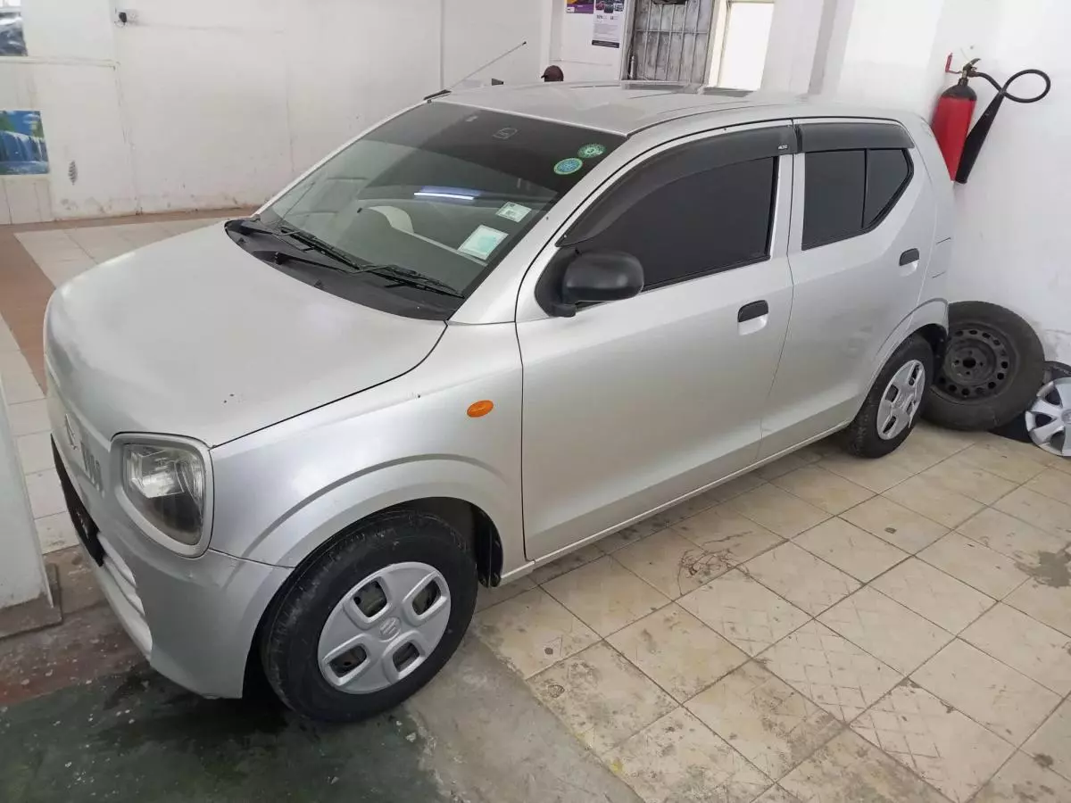 SUZUKI Alto GLX - 2015