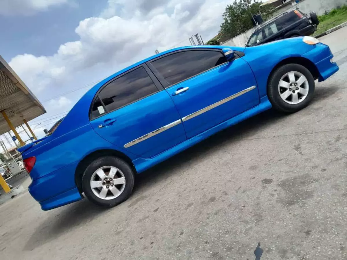 Toyota Corolla   - 2007