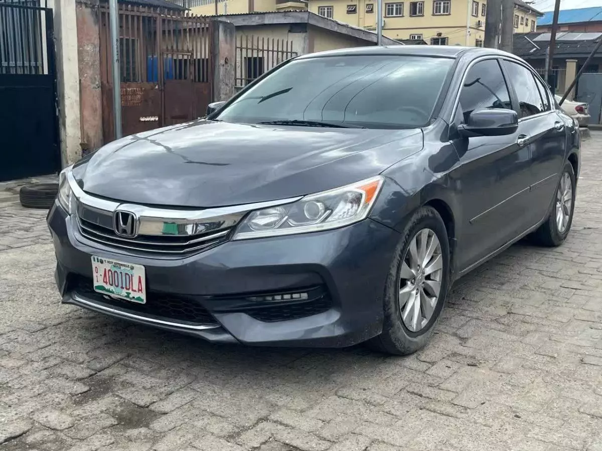 Honda Accord   - 2014