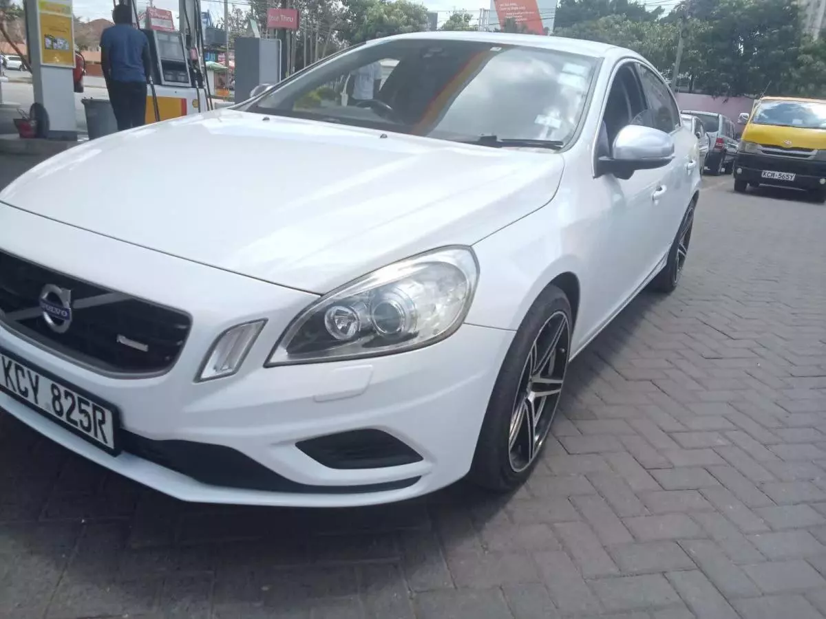 Volvo S60   - 2013