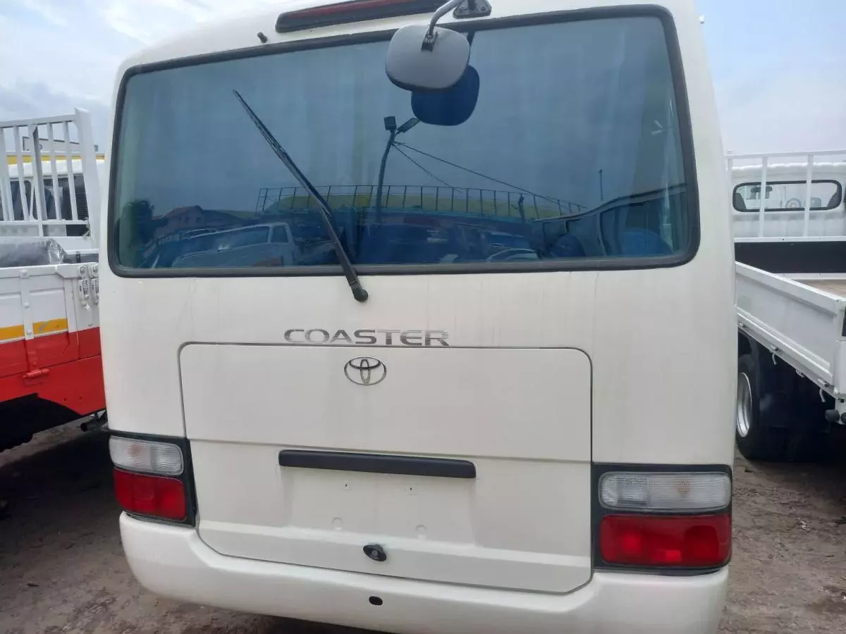 Toyota Coaster   - 2014