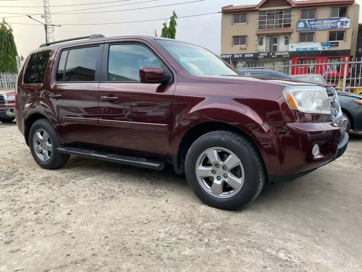 Honda Pilot - 2011