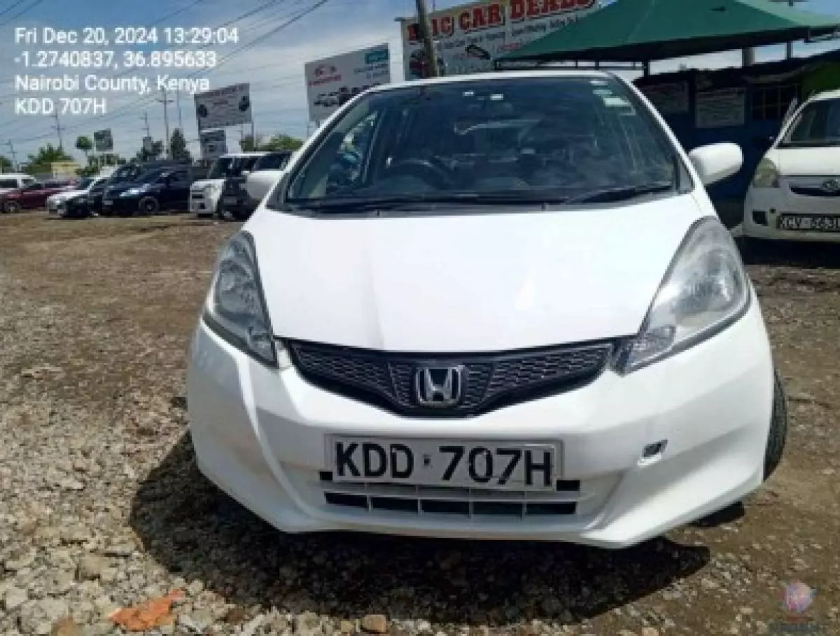 Honda Fit   - 2014