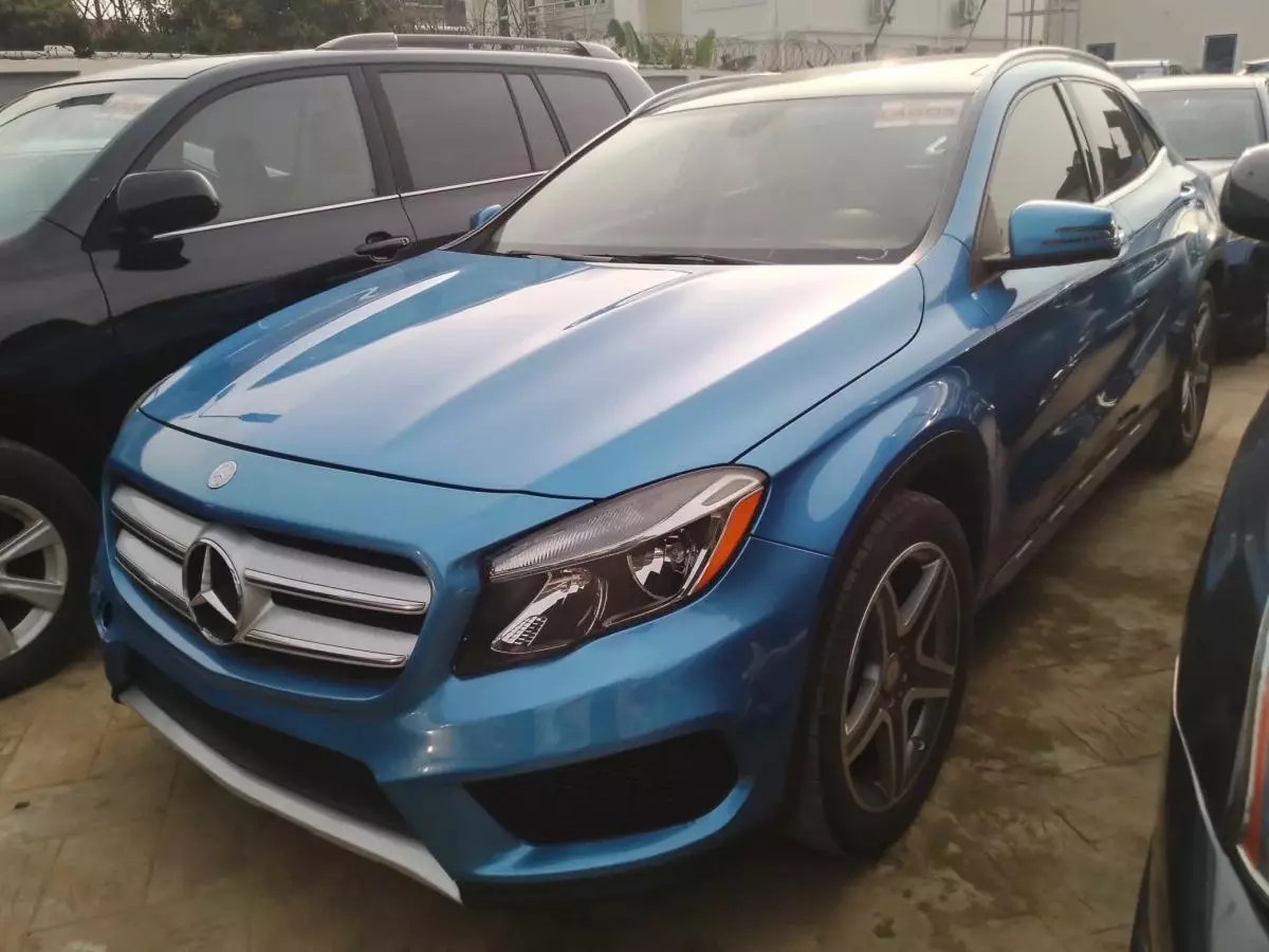 Mercedes-Benz GLA 250   - 2015