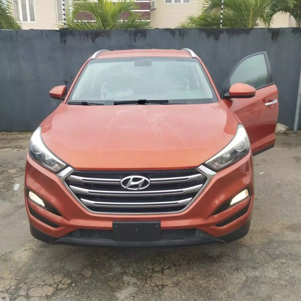 Hyundai Tucson   - 2016