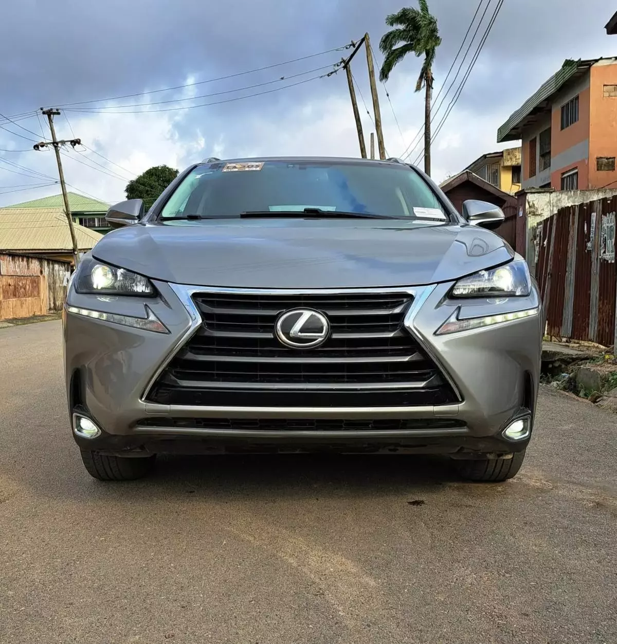 Lexus NX 200T   - 2016