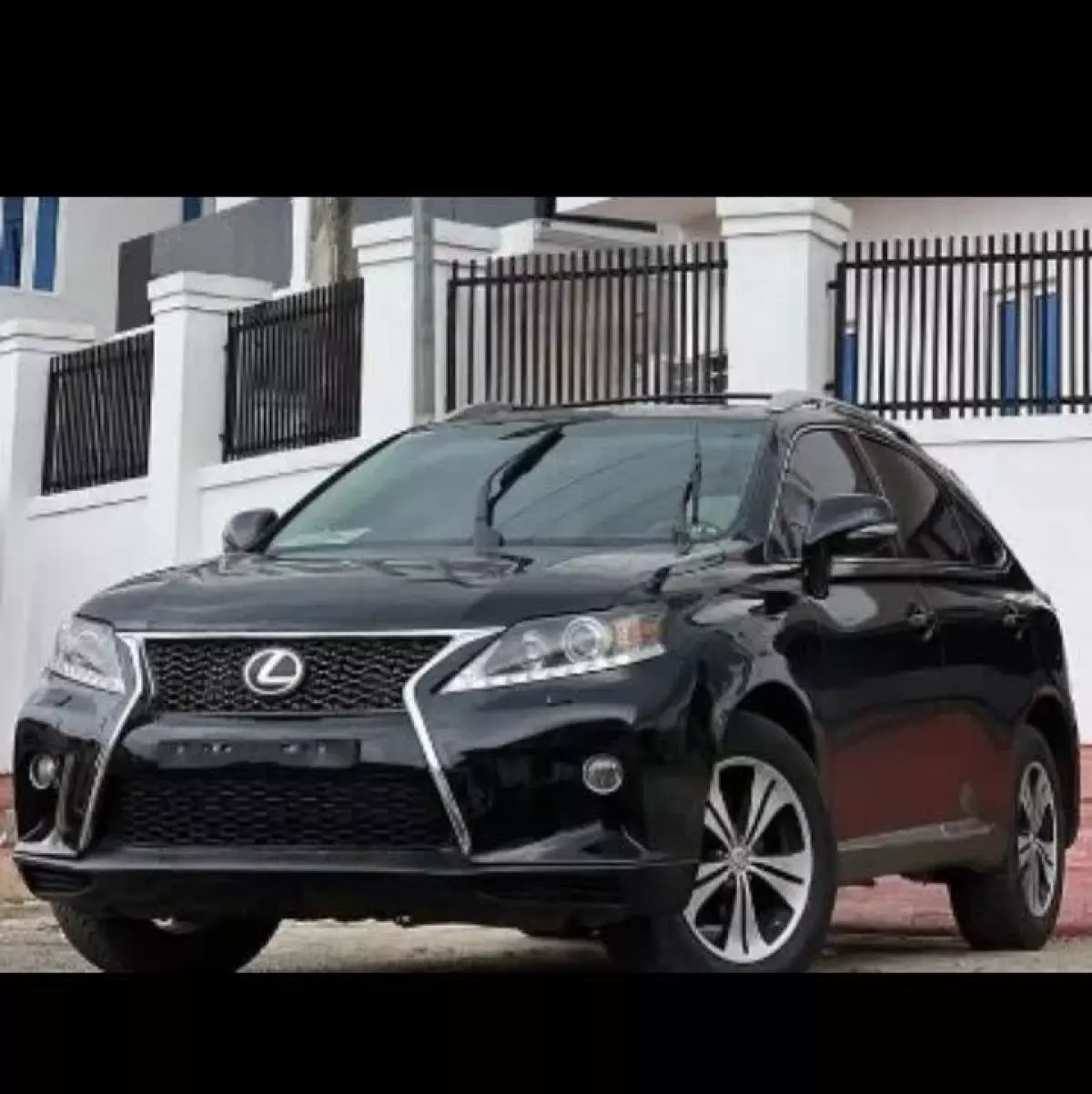 Lexus RX 350   - 2010