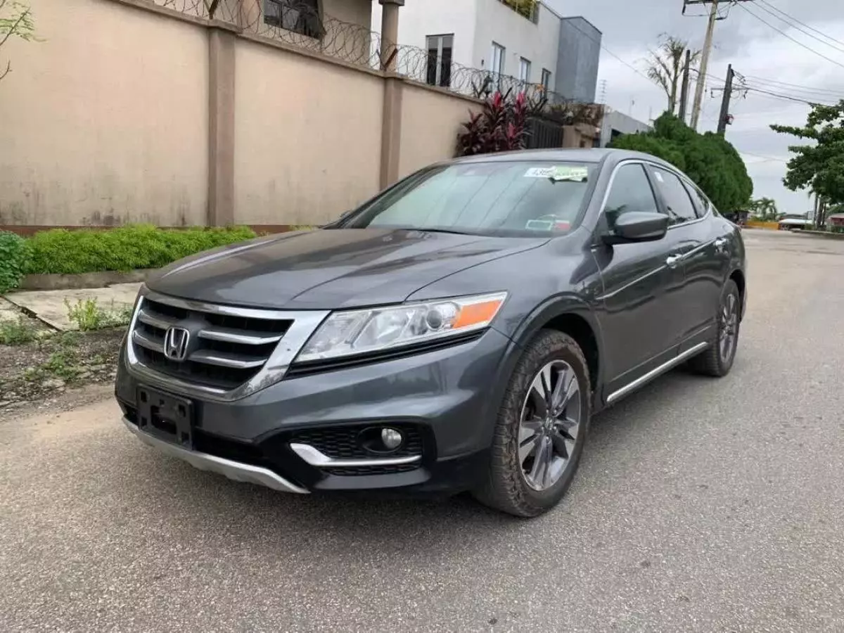 Honda Crosstour   - 2013