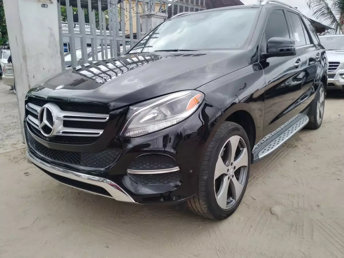 Mercedes-Benz GLE 350   - 2016