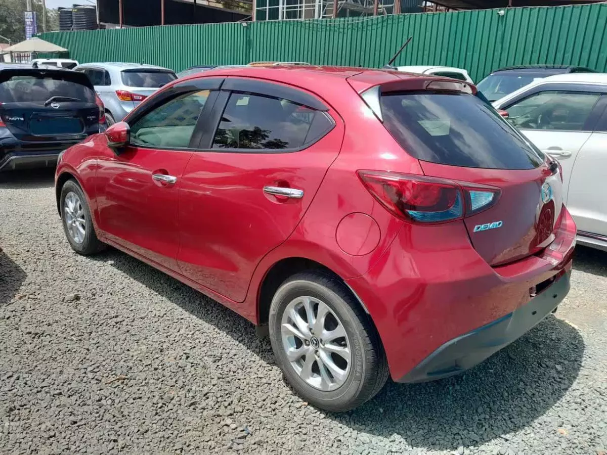 Mazda Demio  - 2015