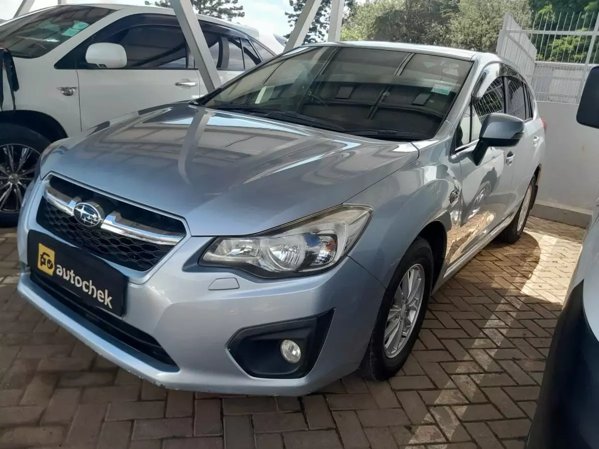 Subaru Impreza   - 2014