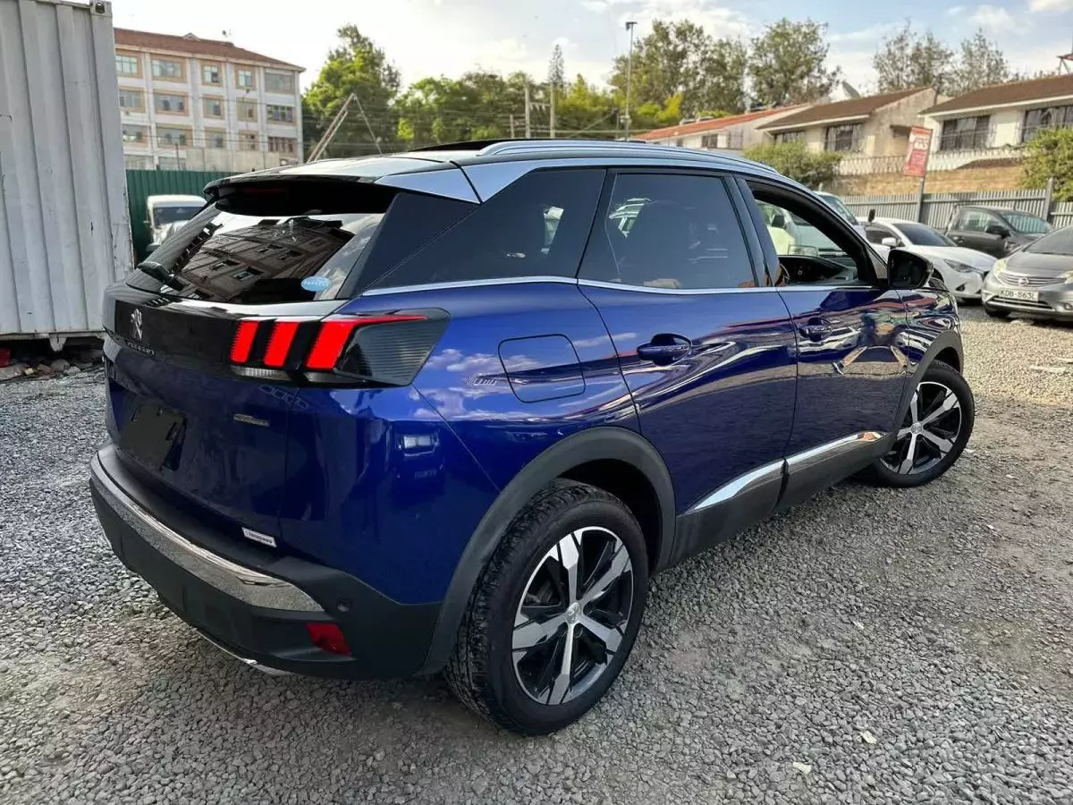 Peugeot 3008 - 2017