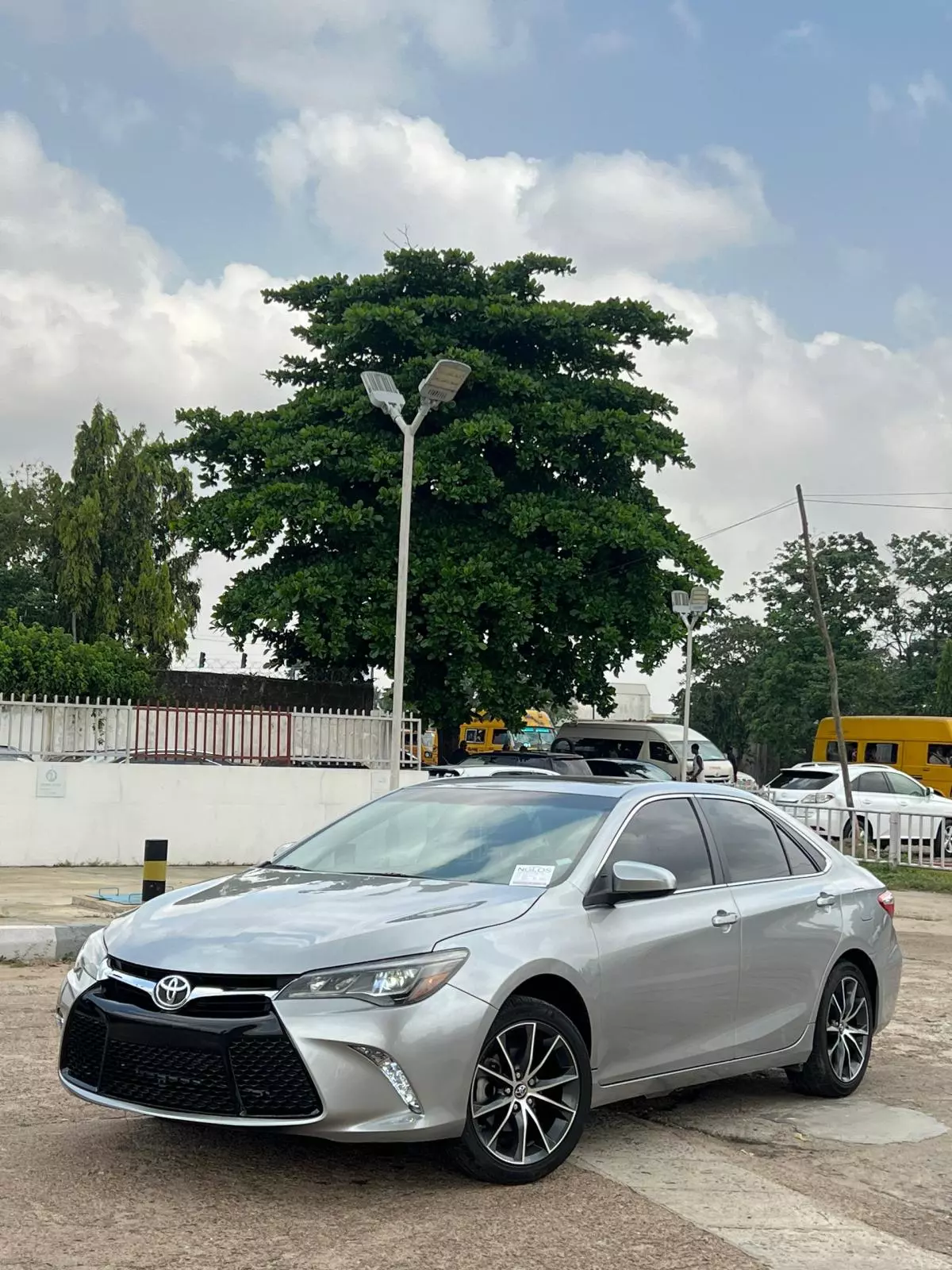 Toyota Camry   - 2015