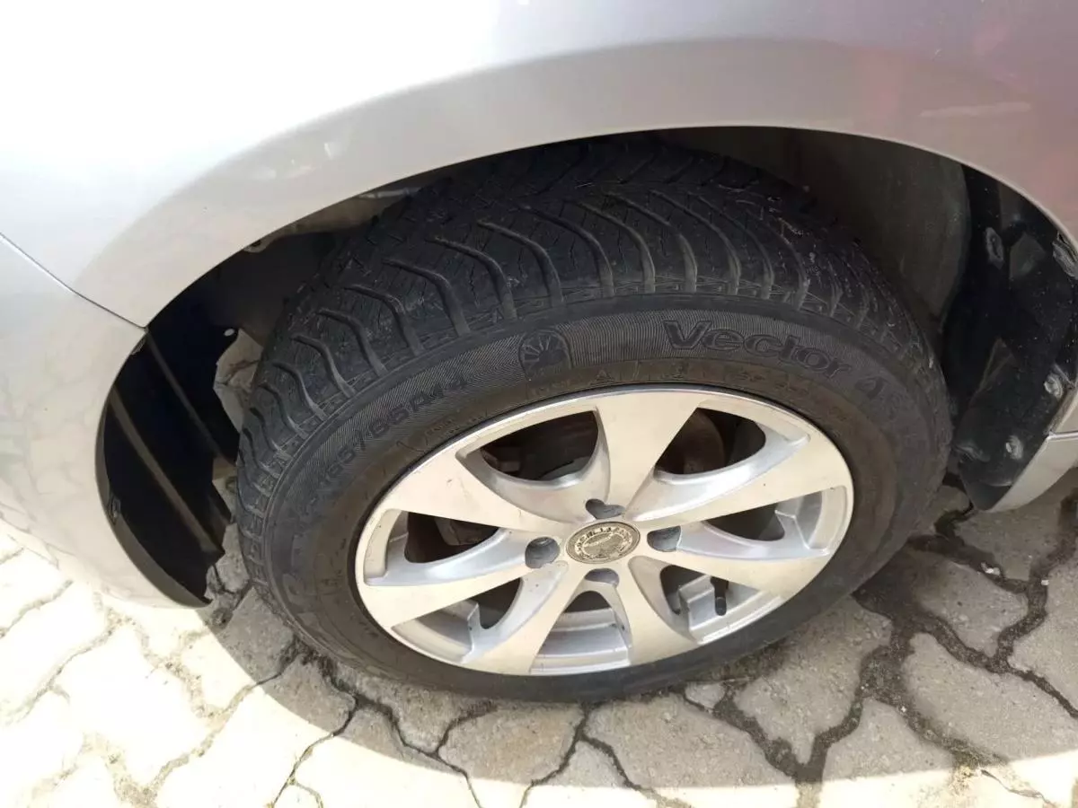 Toyota Passo - 2015