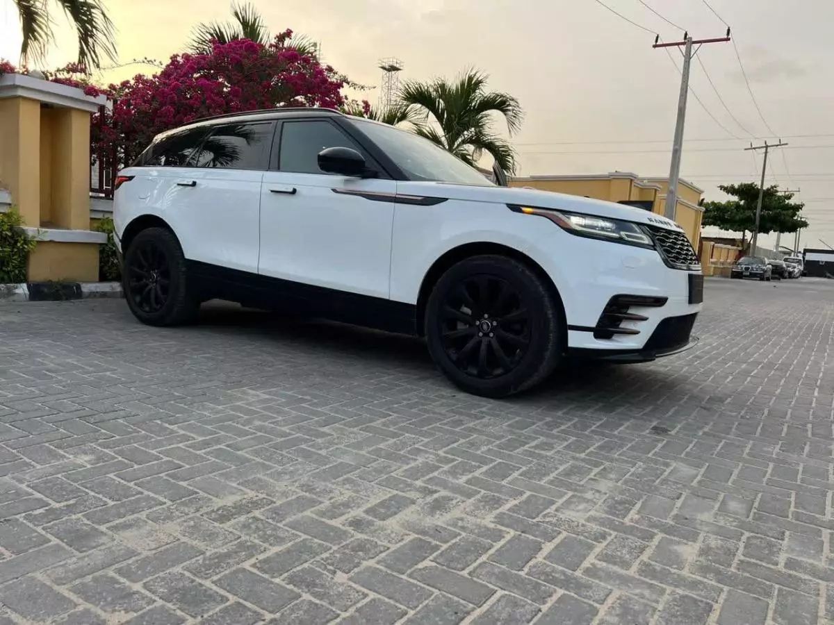 Land Rover Range Rover Velar   - 2018