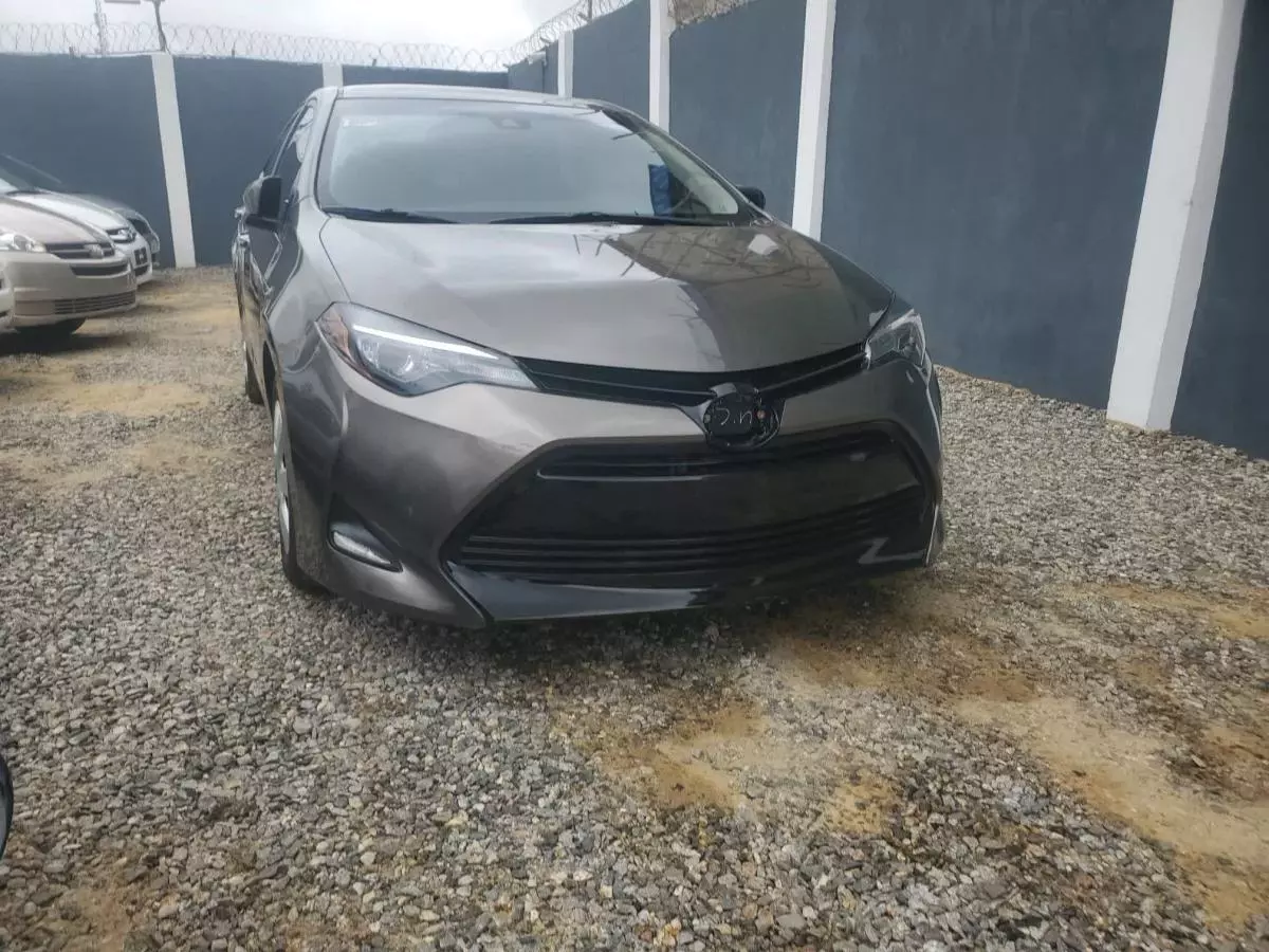 Toyota Corolla   - 2018