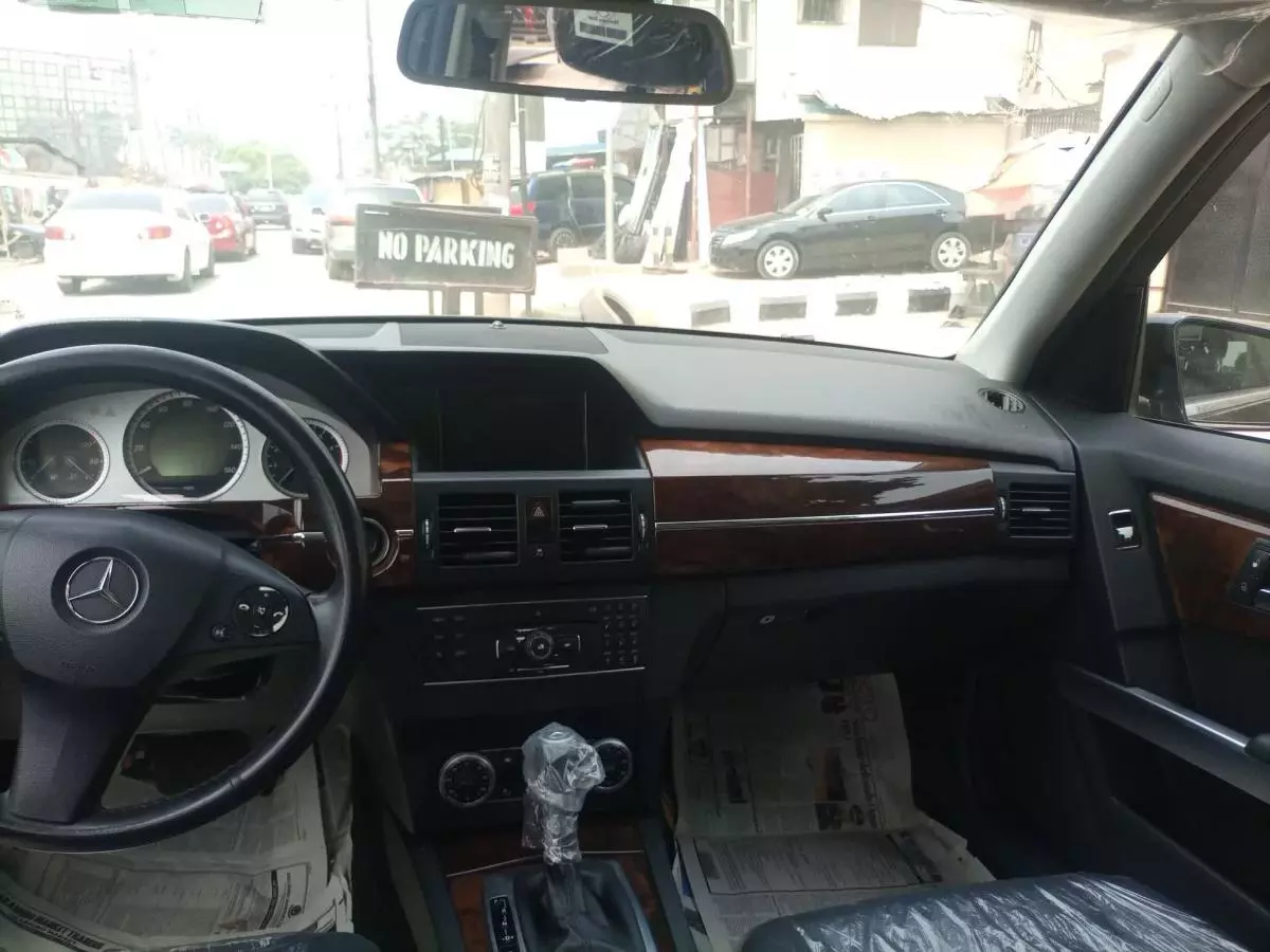 Mercedes-Benz GLK 350 - 2012