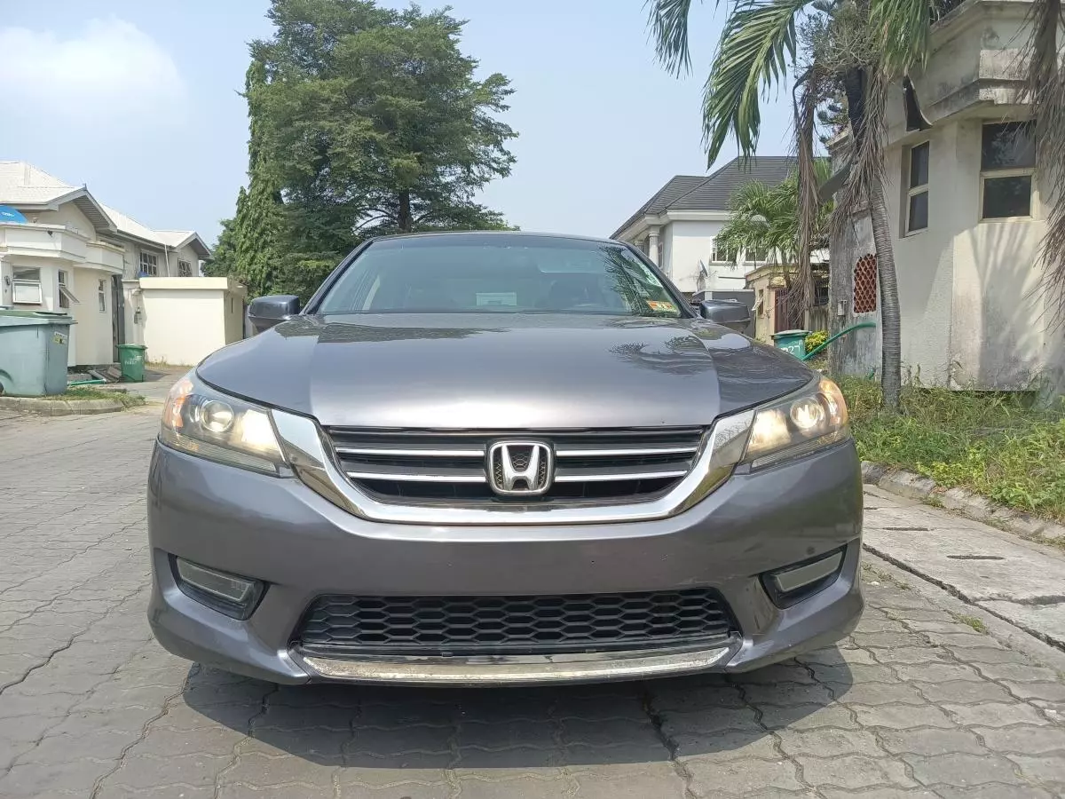 Honda Accord   - 2013