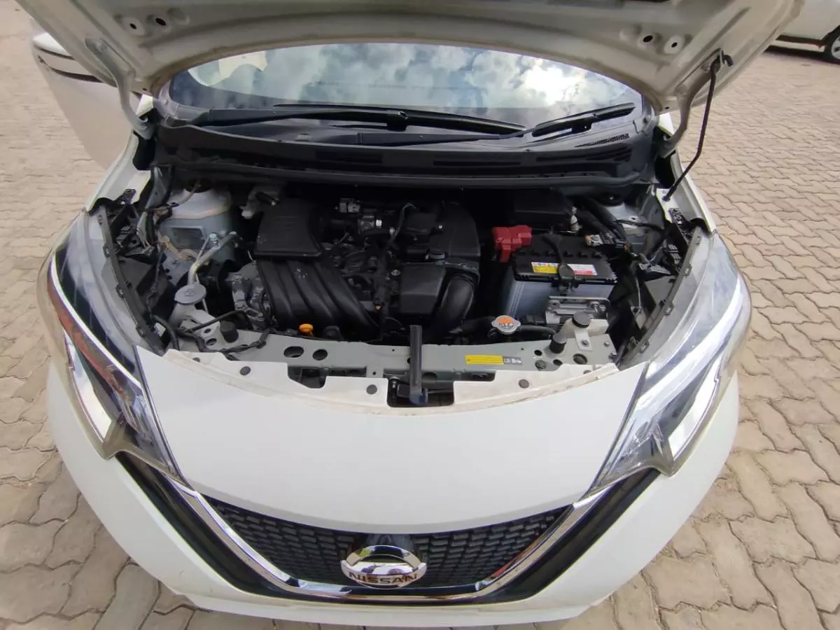 Nissan Note   - 2010