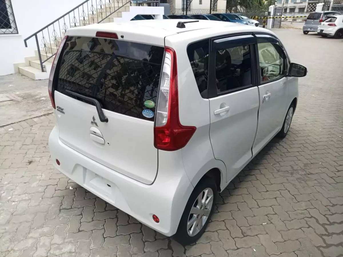 Mitsubishi EK wagon  - 2015