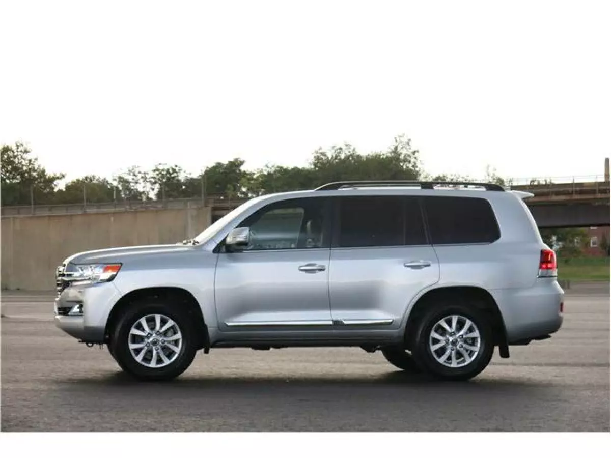 Toyota Landcruiser Prado   - 2019