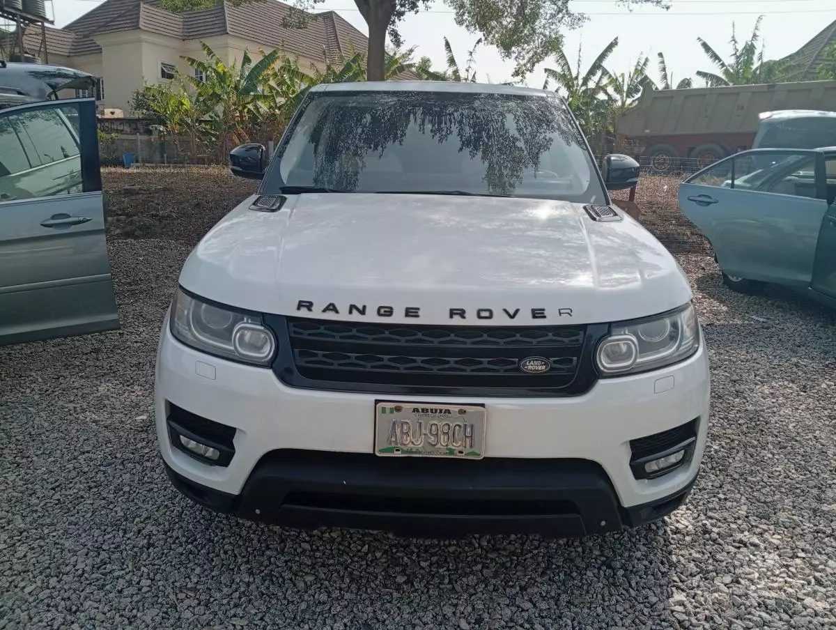 Land Rover Range Rover Sport   - 2014