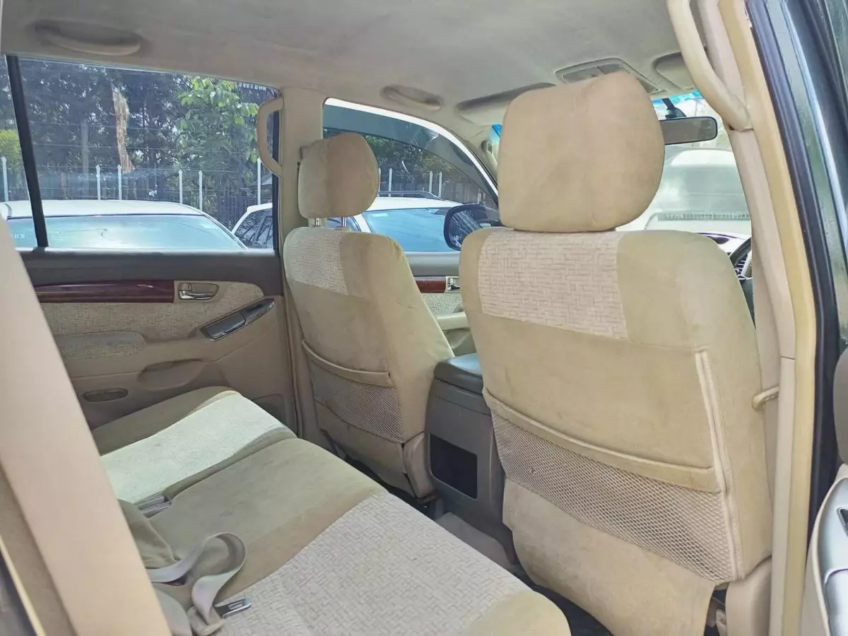 Toyota Landcruiser prado TX - 2009