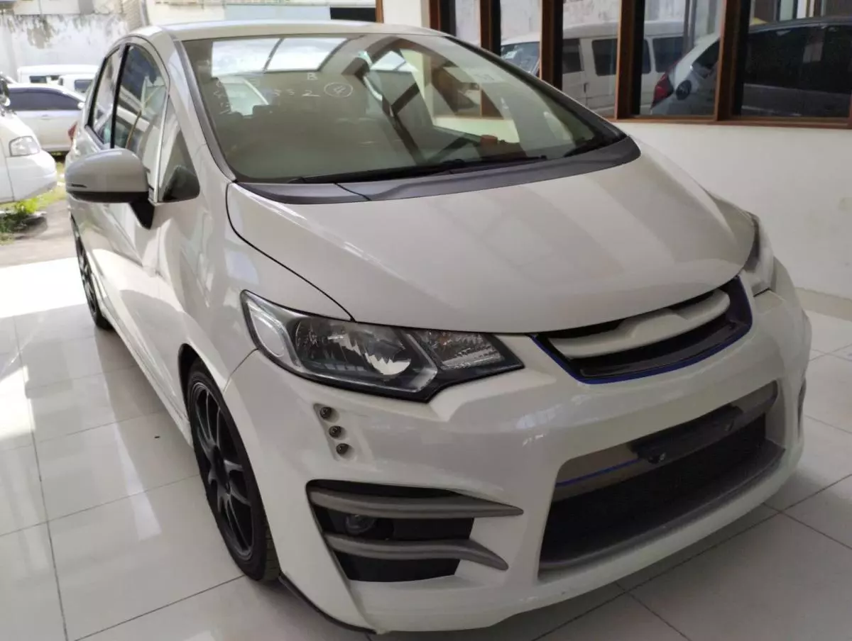 Honda Fit - 2016