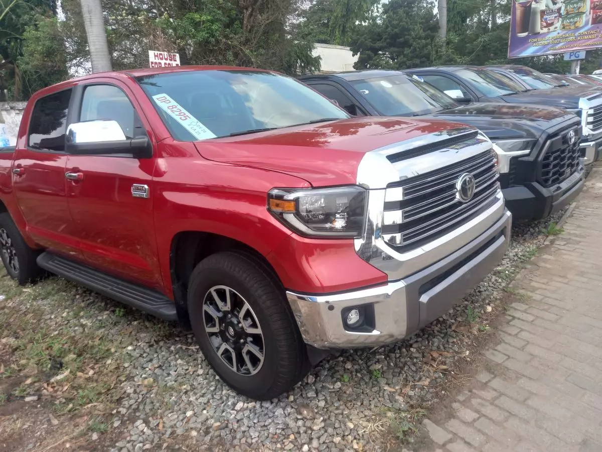 Toyota Tundra   - 2020