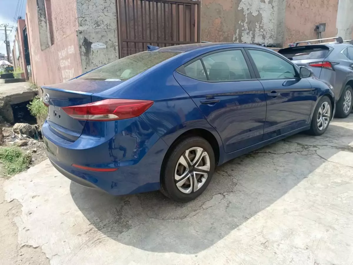 Hyundai Elantra   - 2017