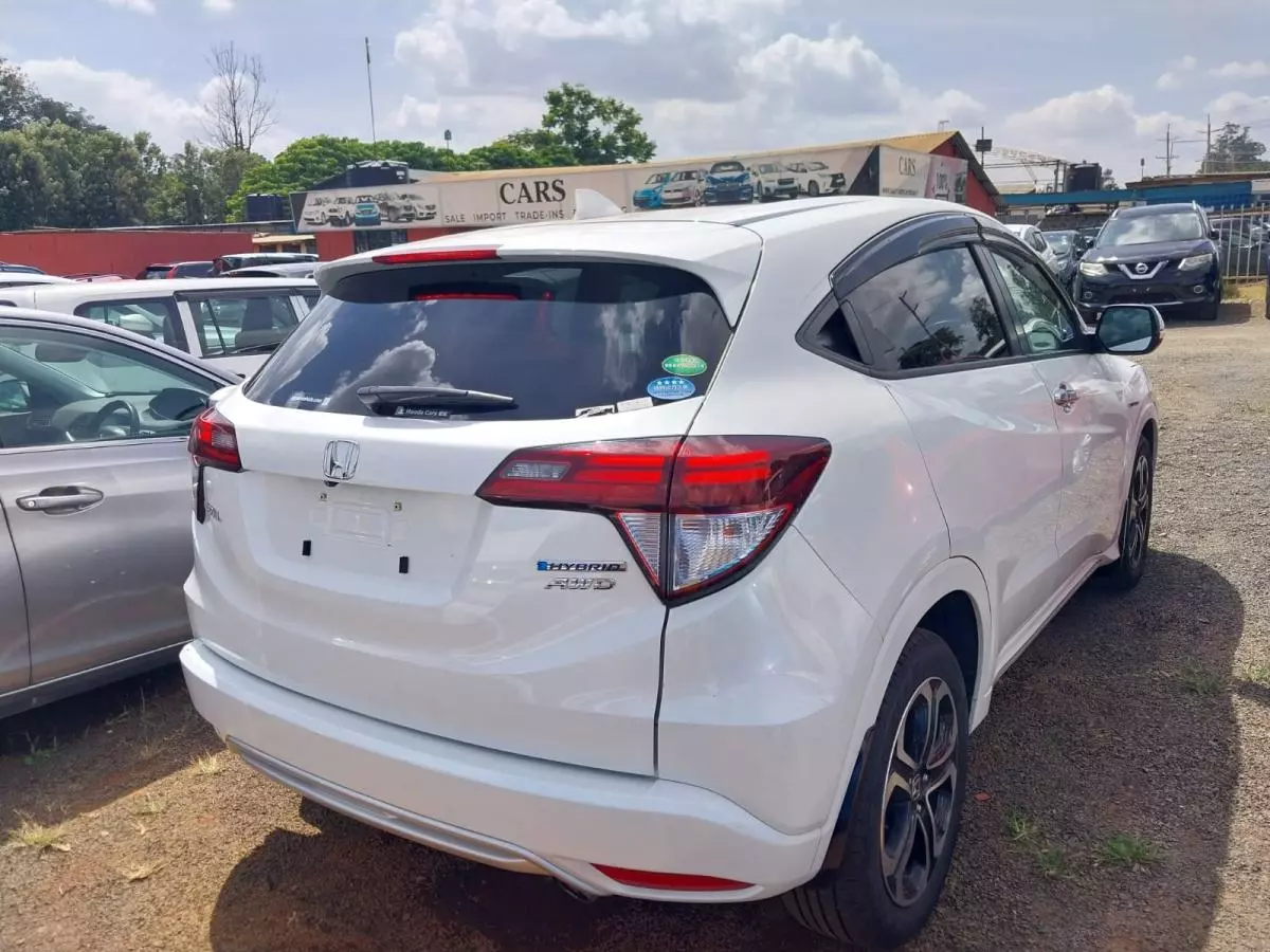 Honda Vezel    - 2017