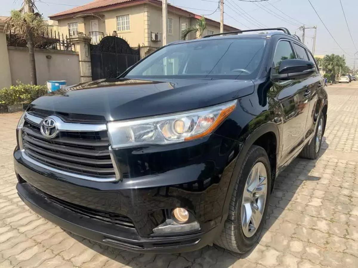 Toyota Highlander - 2014