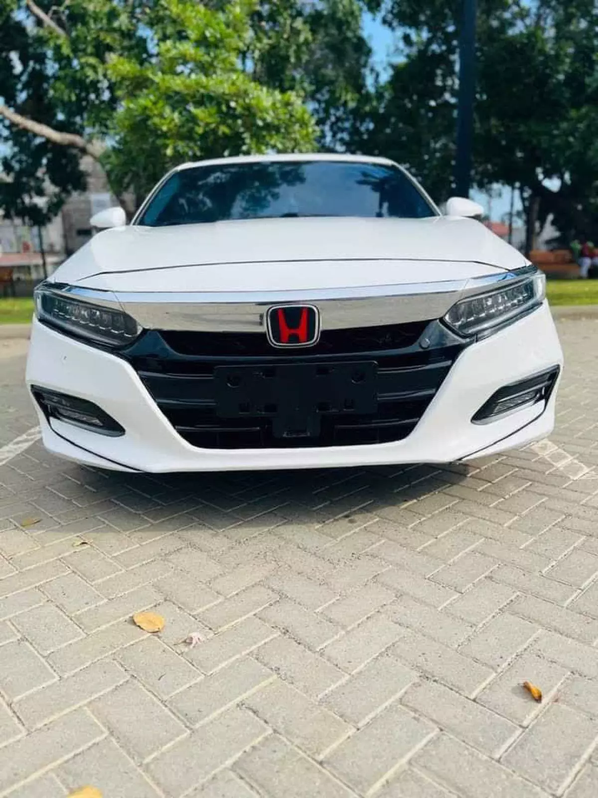 Honda Accord   - 2018