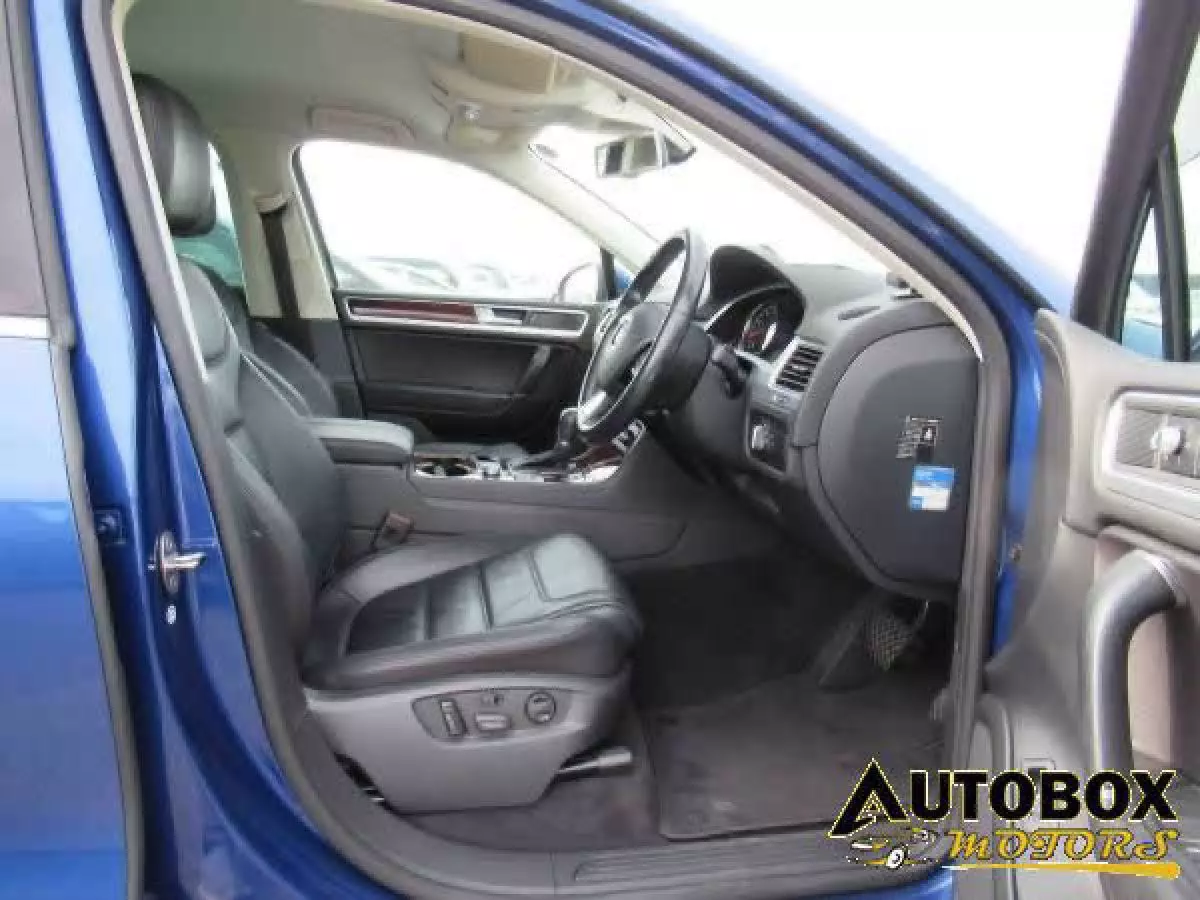 Volkswagen Touareg - 2016