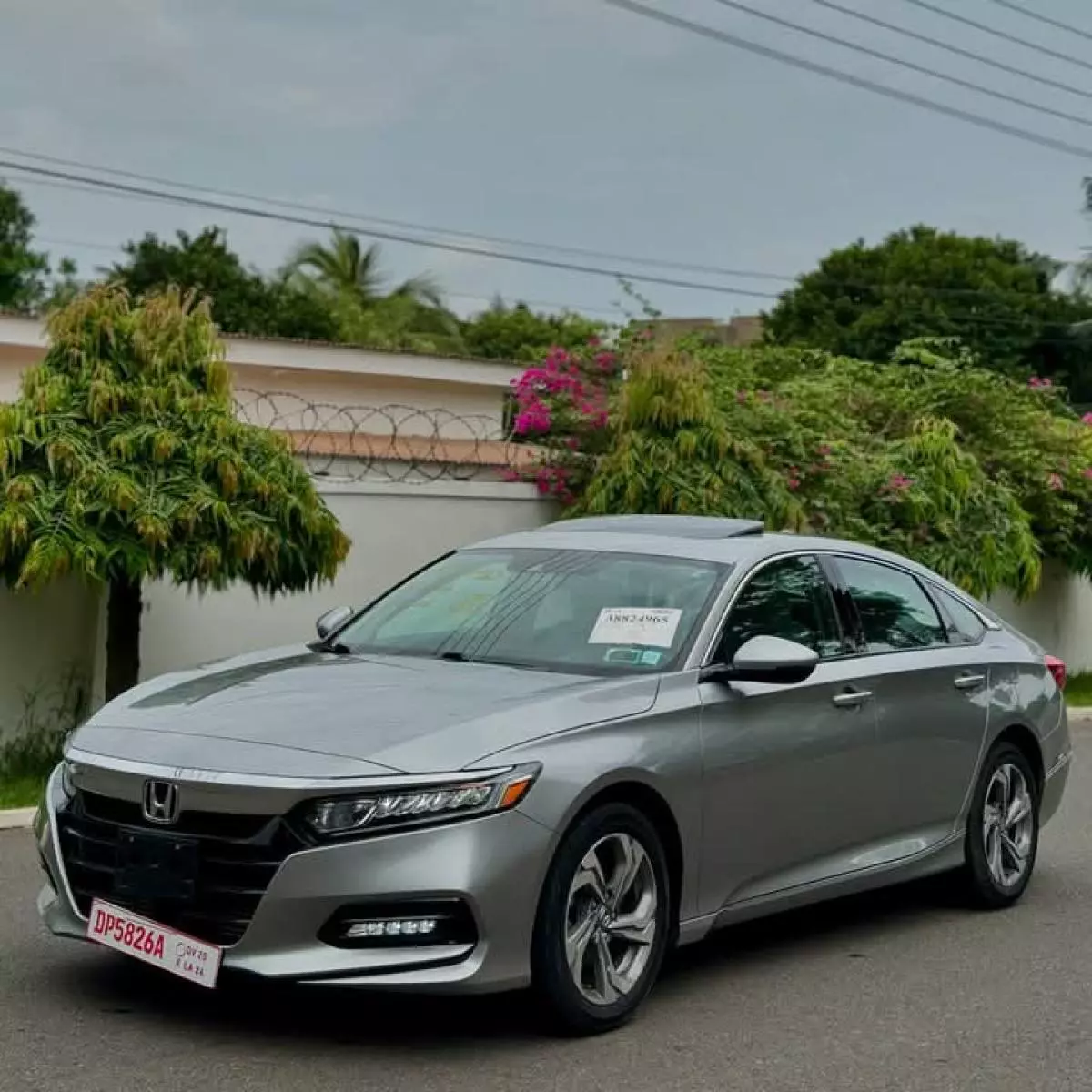 Honda Accord   - 2019