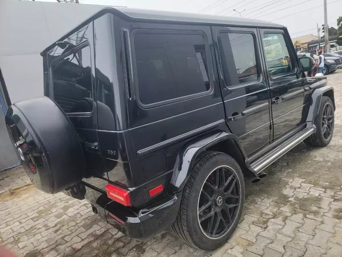 Mercedes-Benz G63 AMG   - 2016