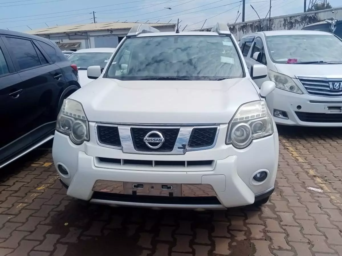 Nissan X-Trail   - 2011