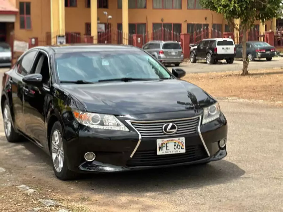 Lexus ES 350   - 2014