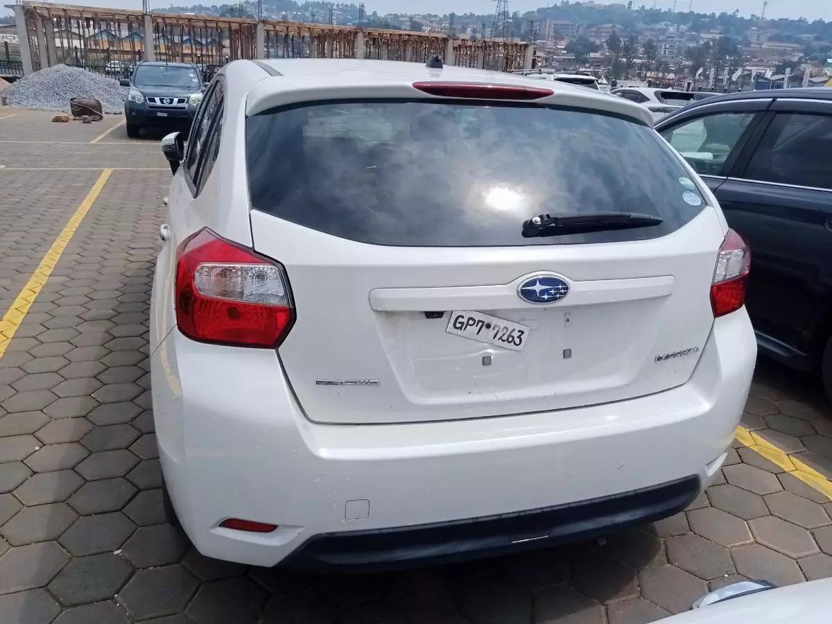 Subaru Impreza   - 2015