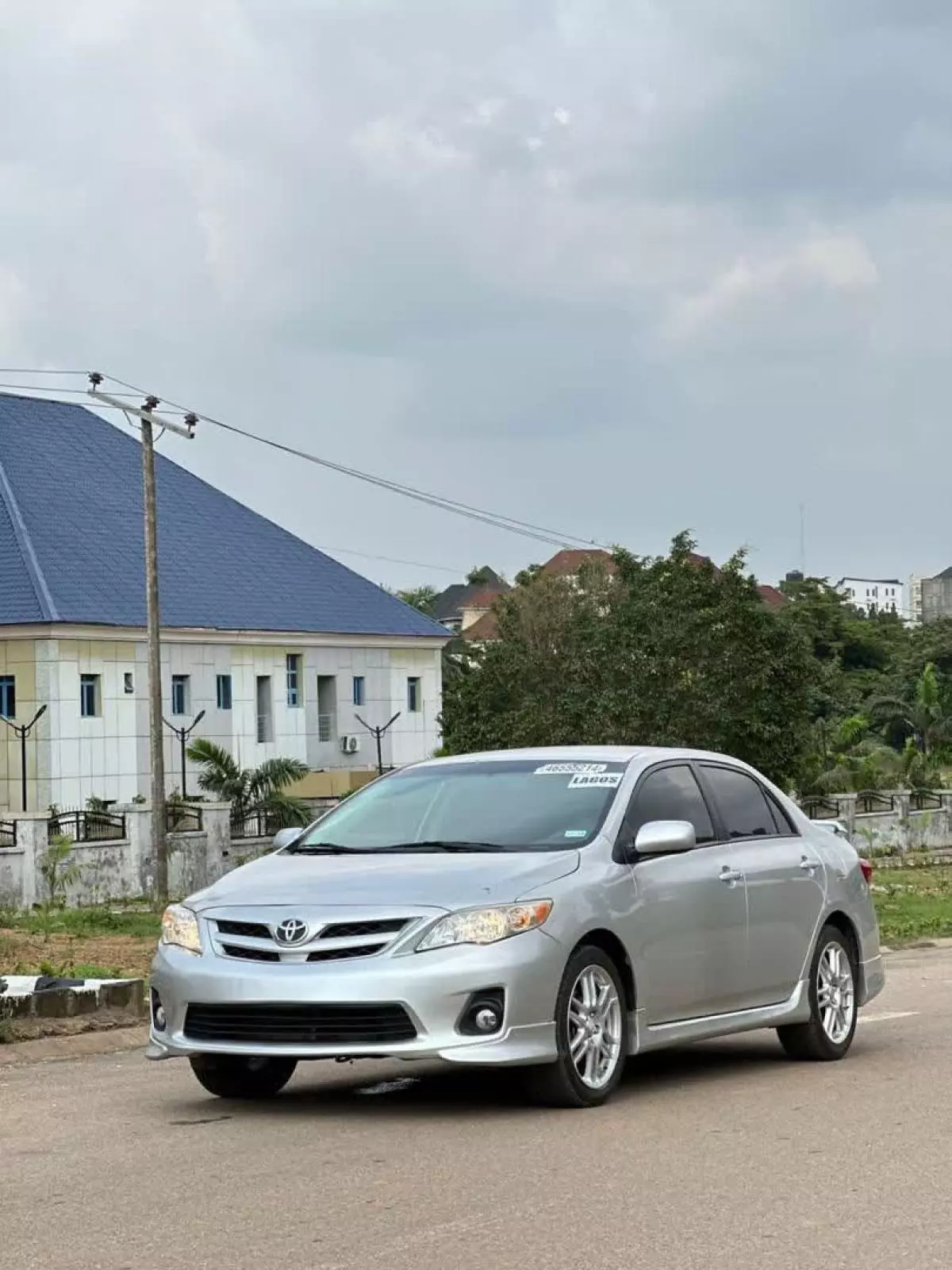 Toyota Corolla   - 2012