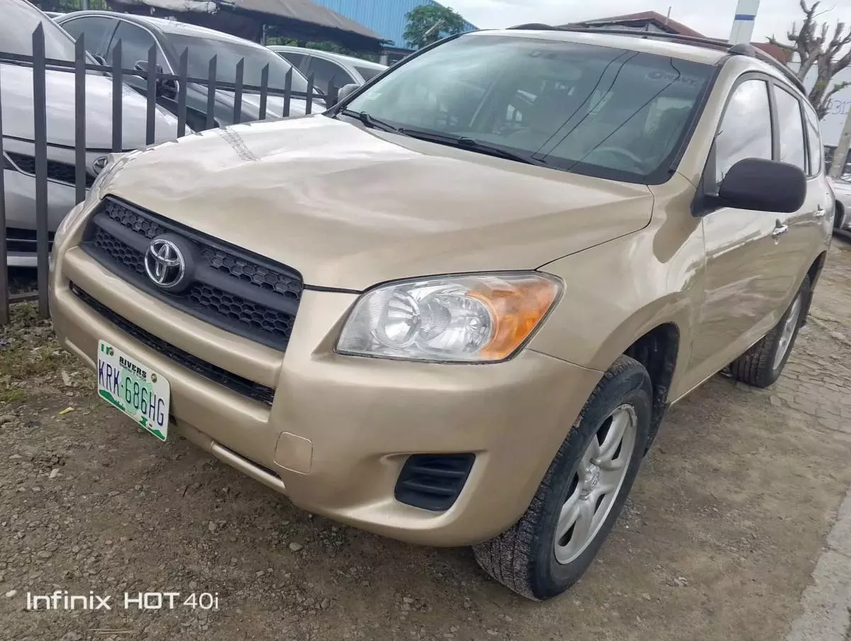 Toyota RAV 4   - 2009