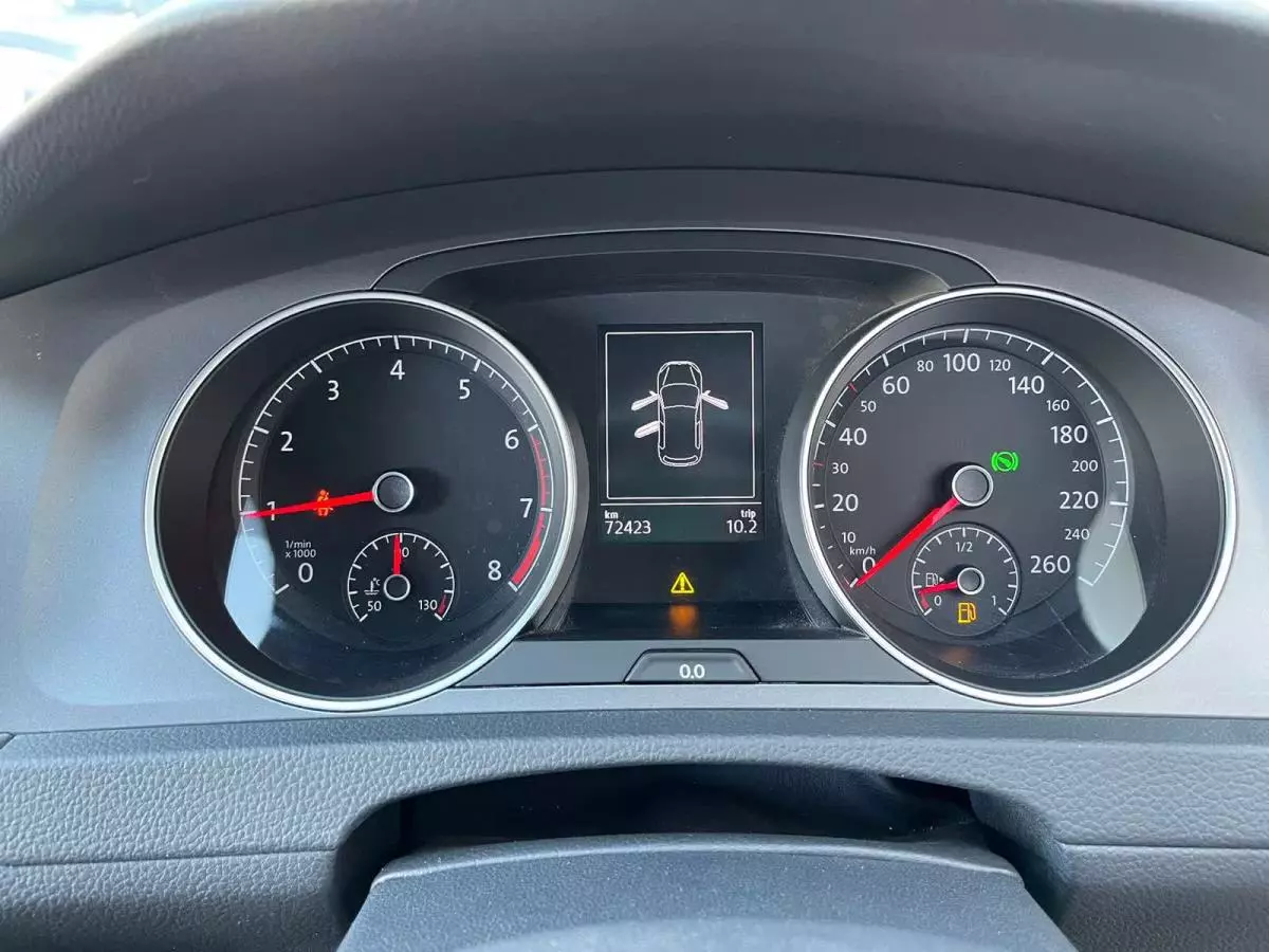 Volkswagen Golf - 2015