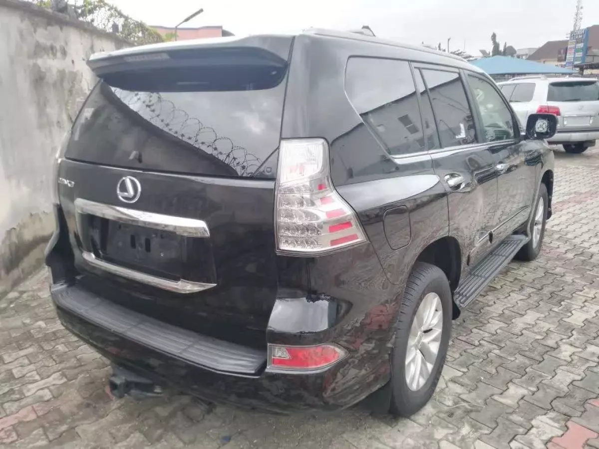 Lexus GX 460   - 2016