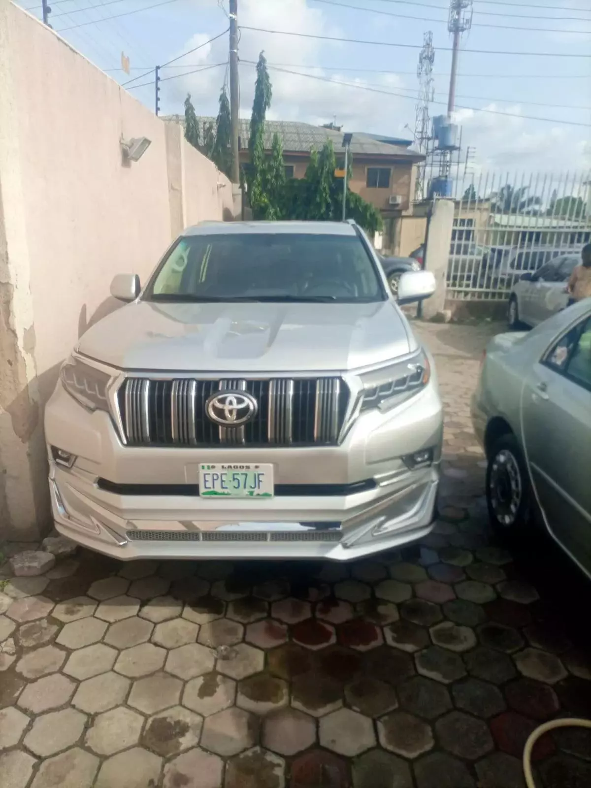 Toyota Landcruiser Prado   - 2010