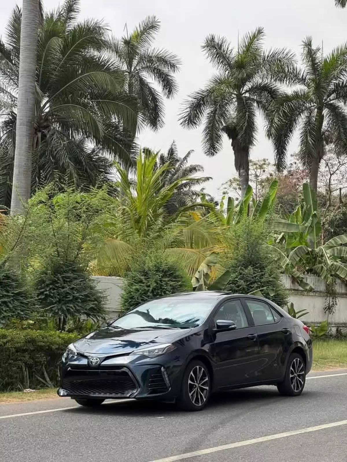 Toyota Corolla   - 2018